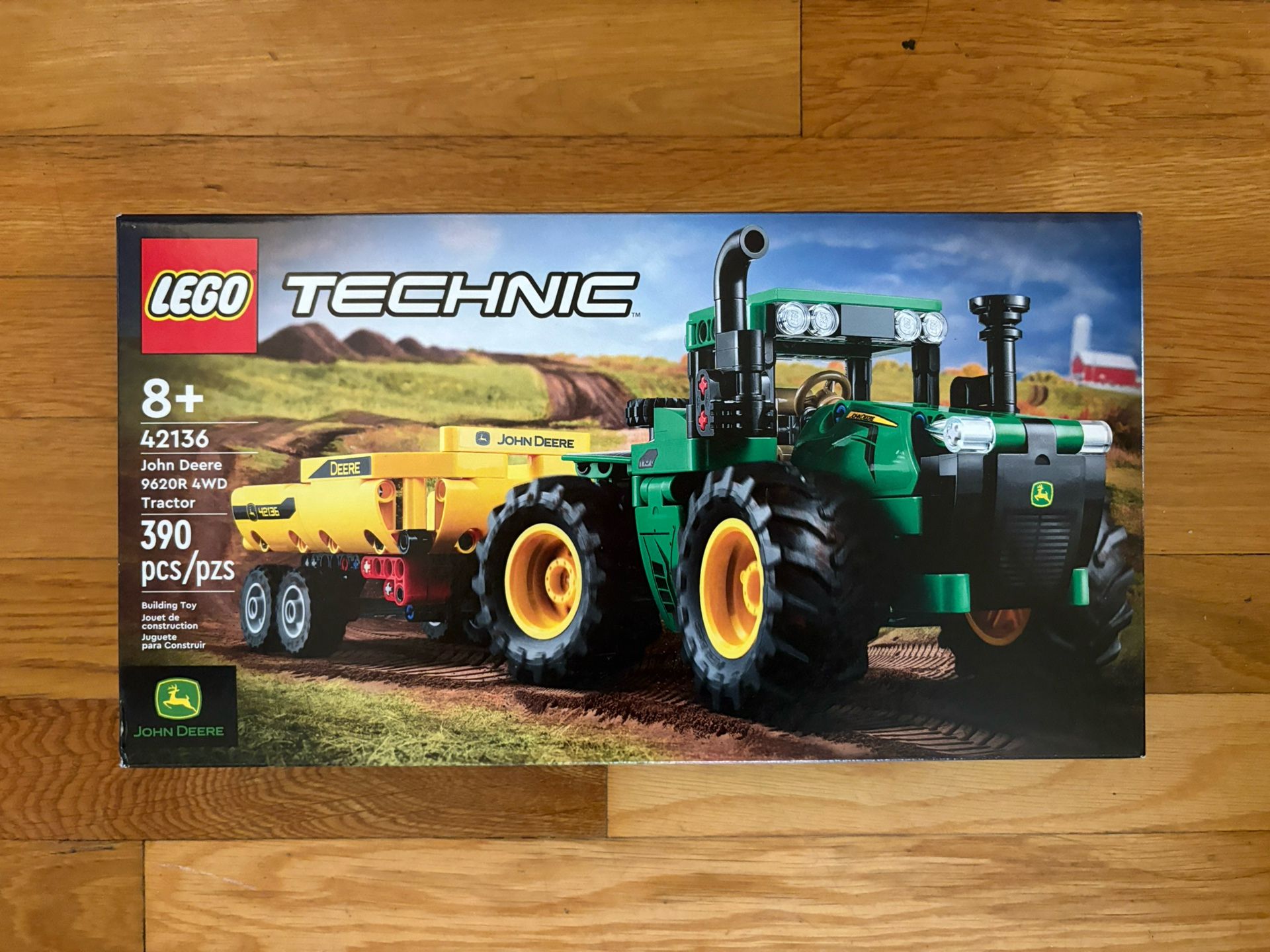 Technic 42136 John Deere Tractor