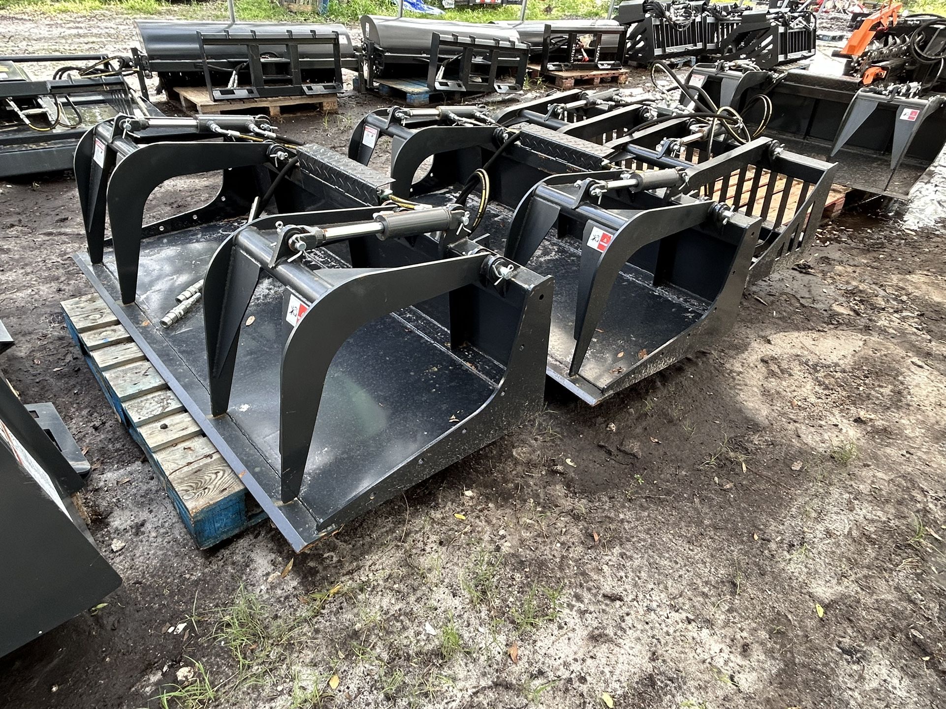 Brand New Bobcat/skid Steer Grapple