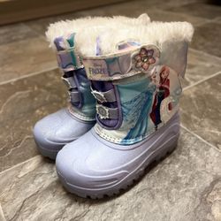Disney Frozen Toddler Girl Lighted Winter Snowboots size 11