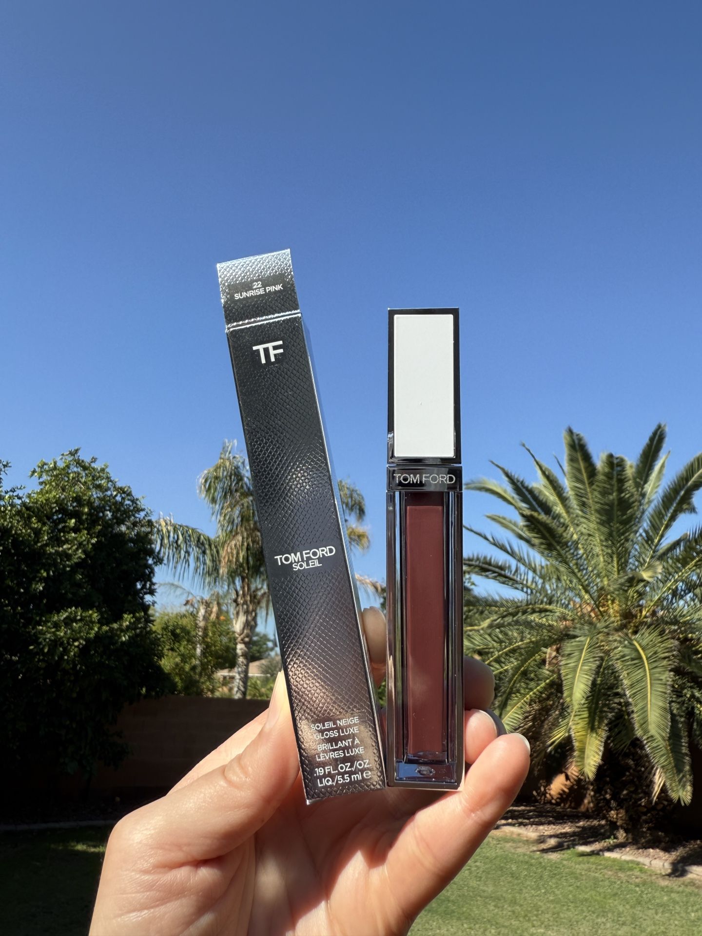 NIB TOM FORD Soleil Neige Gloss Luxe ~22 Sunrise Pink~ .19 oz/5.5 ml, AUTHENTIC