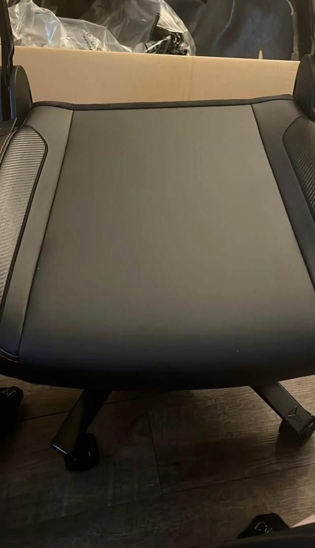 SecretLab-Titan-Chair