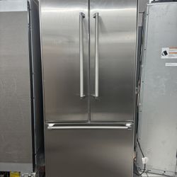 Thermador 36”  TALL BUILT IN FOR SALE