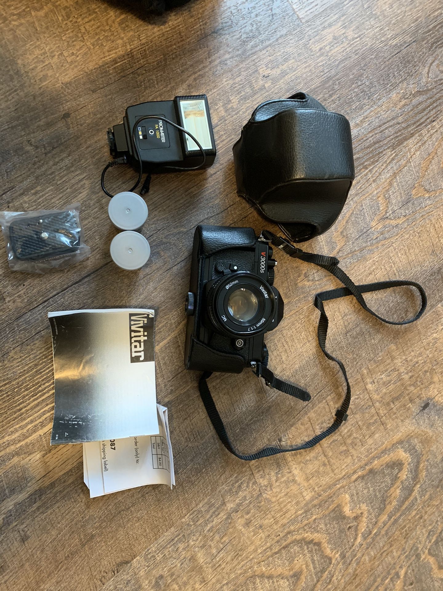 Vivitar 3000s Camera with case and tripod