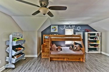 Timber Trail bunk system Havertys pending sale for Sale in