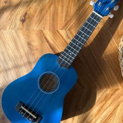 Donner DUS-10B Rainbow Series Soprano Ukulele - Like New with Accessories