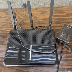 TP-Link Archer C2300 wireless Router 
