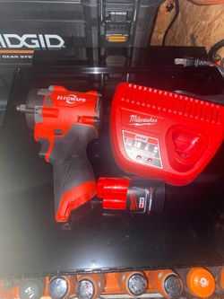 3/8 compact Impact wrench set 12v