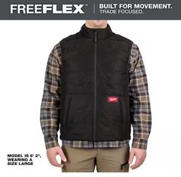Milwaukee Men's X-Large Black FREEFLEX Lightweight Insulated Vest=Milw-472