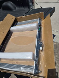 Radiator for Honda  CR-V