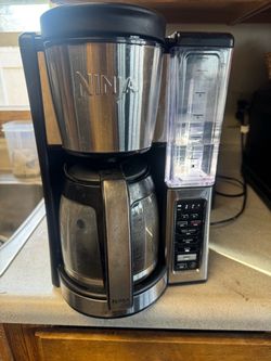 Ninja Coffee Maker CE201 12 Cup Programmable - Exc Cond Works