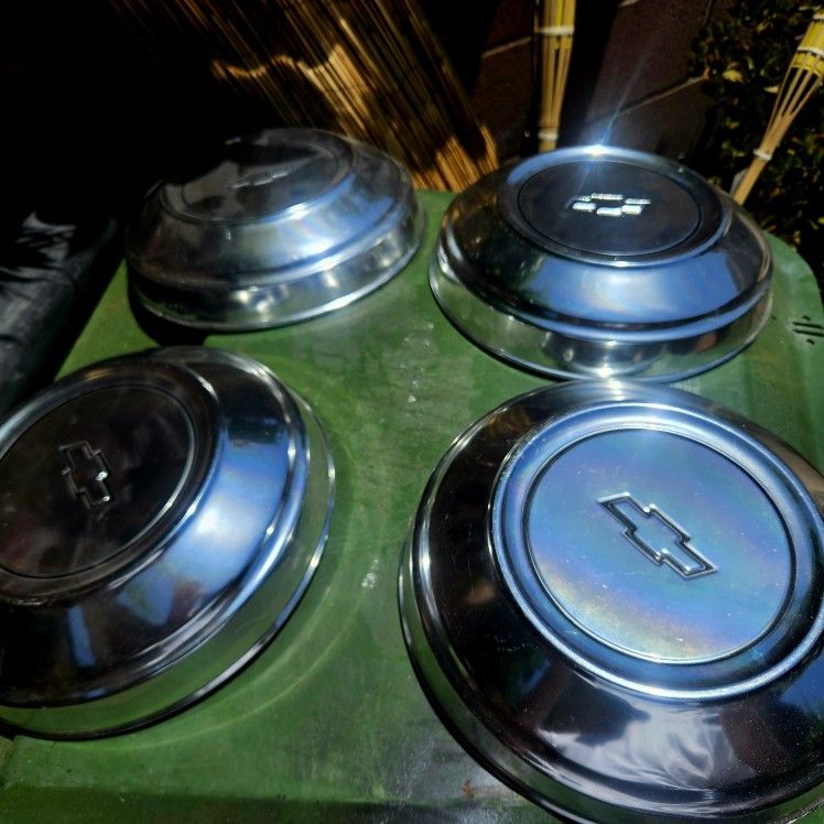 Chevy hubcaps,