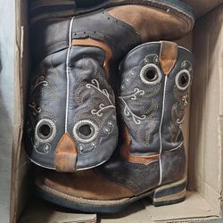 1 1/2 Black Stone Boots