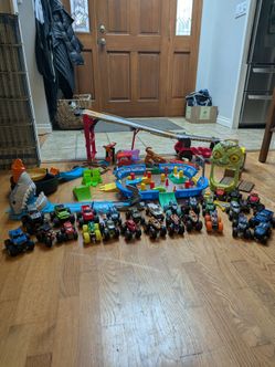 Monster Jam, monster trucks