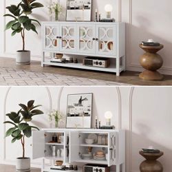 Beautiful elegant console table. Side board credenza