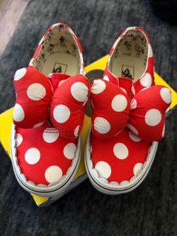 Minnie Mouse Vans kids size 12