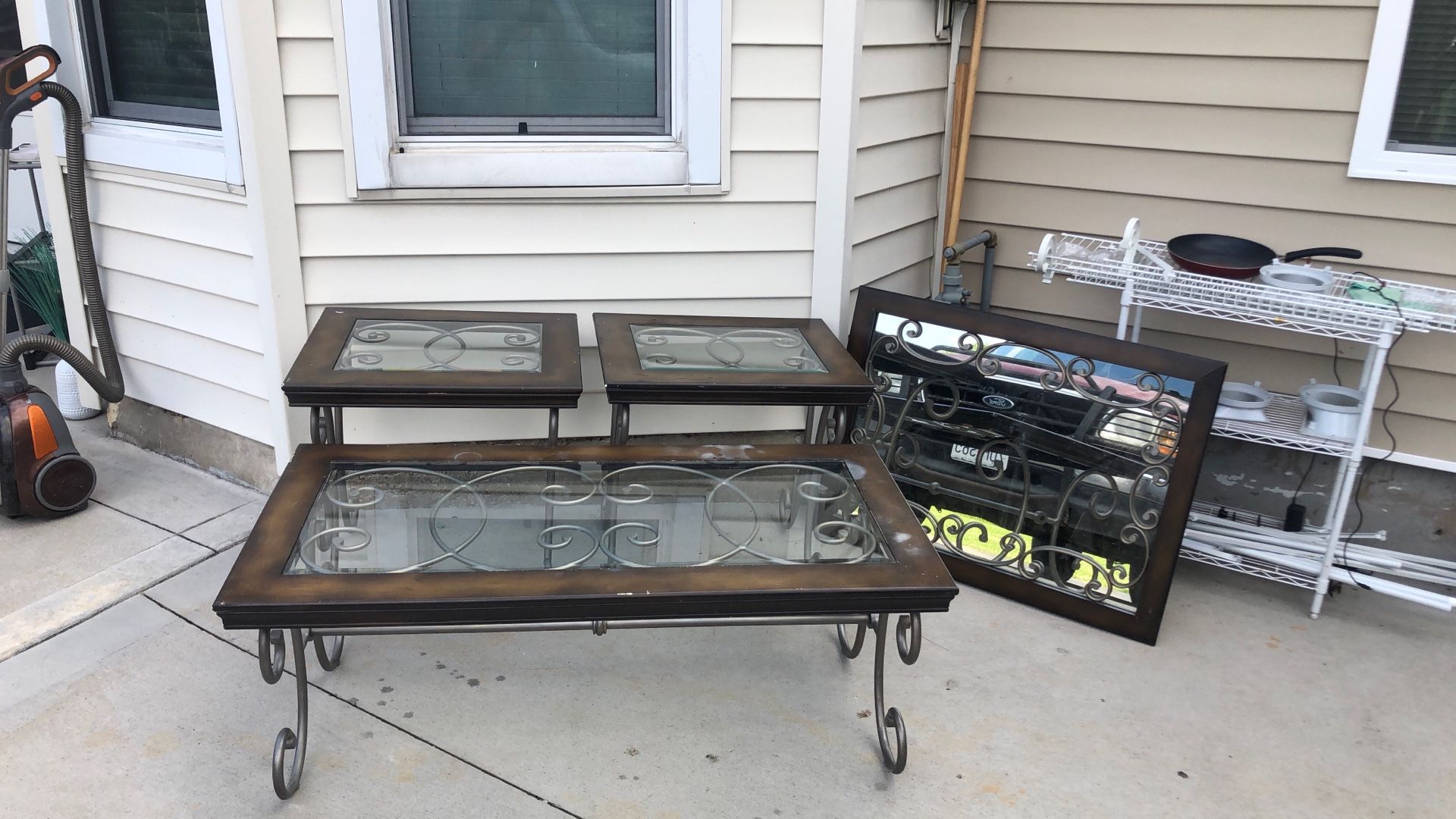 Daining Set 3 Teybol Plus Mirors 200$