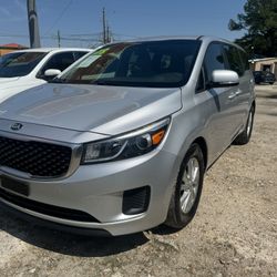 2018 Kia Sedona