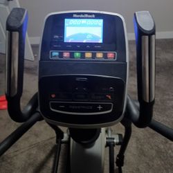 NORDIC TRACK E5.7 20” STRIDER