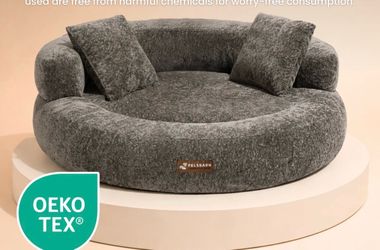 Brand New, never used Pelsbarn Medium Cloud Dog Bed.