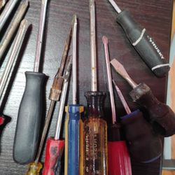 Screwdrivers Various Sizes Types