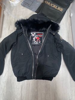 Moose Knuckles Black fur Jacket SIZE LARGE -$280 🔥🔥
