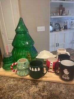 Christmas kitchen items  PRICE IS FIRM