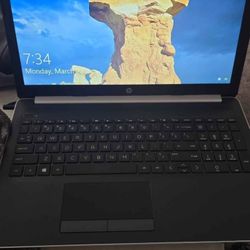 HP 15-db0031nr Laptop/AMD A9-9425/4gb/1tb Hdd/15.6 inch Flat HD/AMD Radeon R5/Windows 10 Home