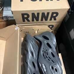 Yeezy foam runners