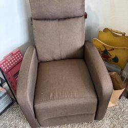 Recliner chair