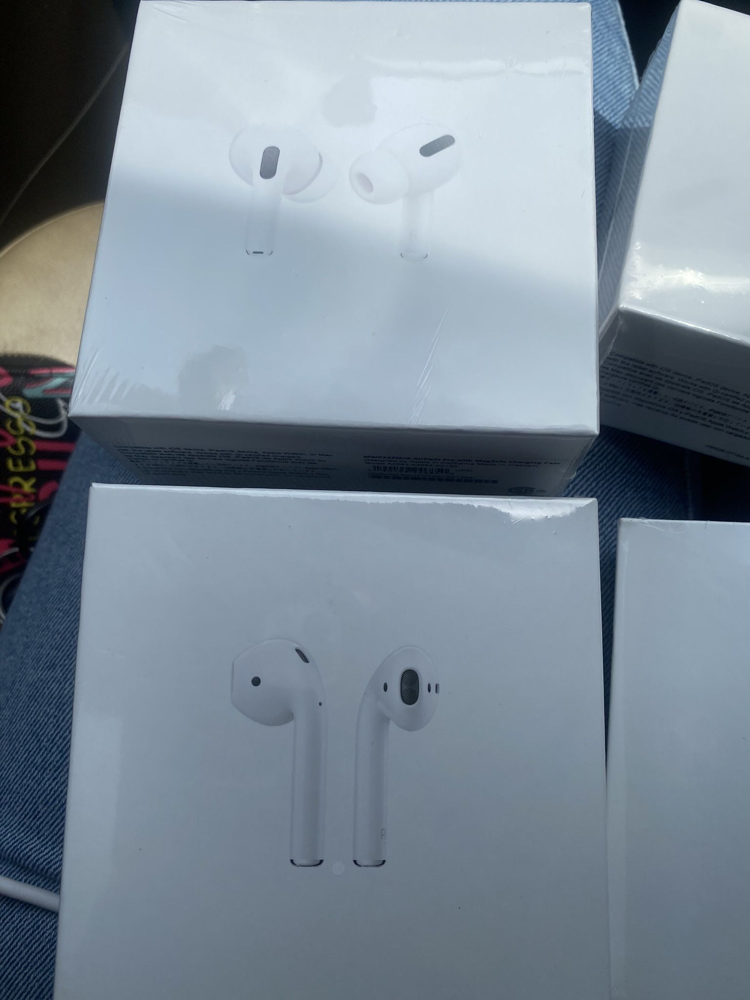 AirPods Brand New