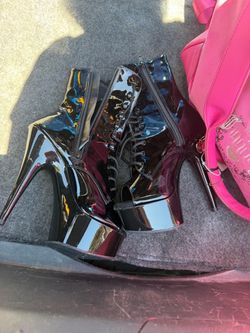 Pleaser boots