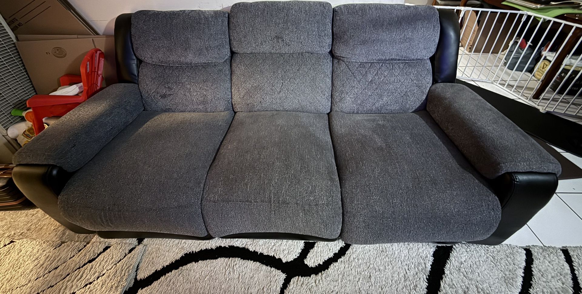Comfy 3-Seat Reclining Sofa – Gray Fabric & Black Faux Leather