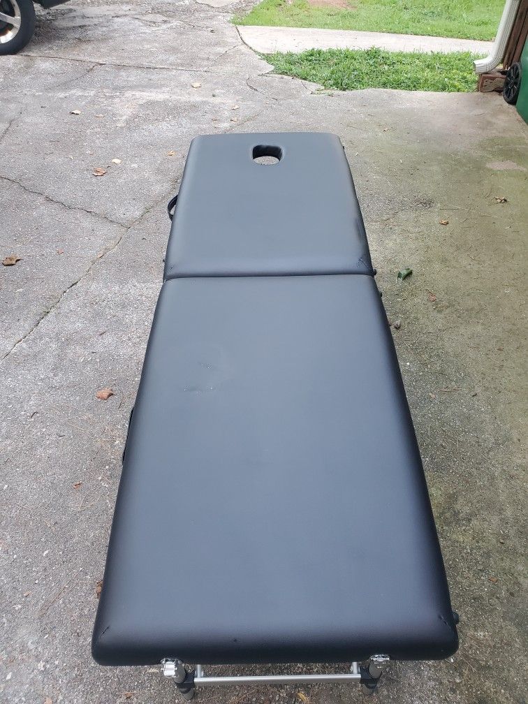 Massage Table 