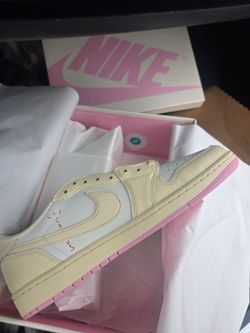Air Jordan 1 Travis Scott Shy Pink Size 10