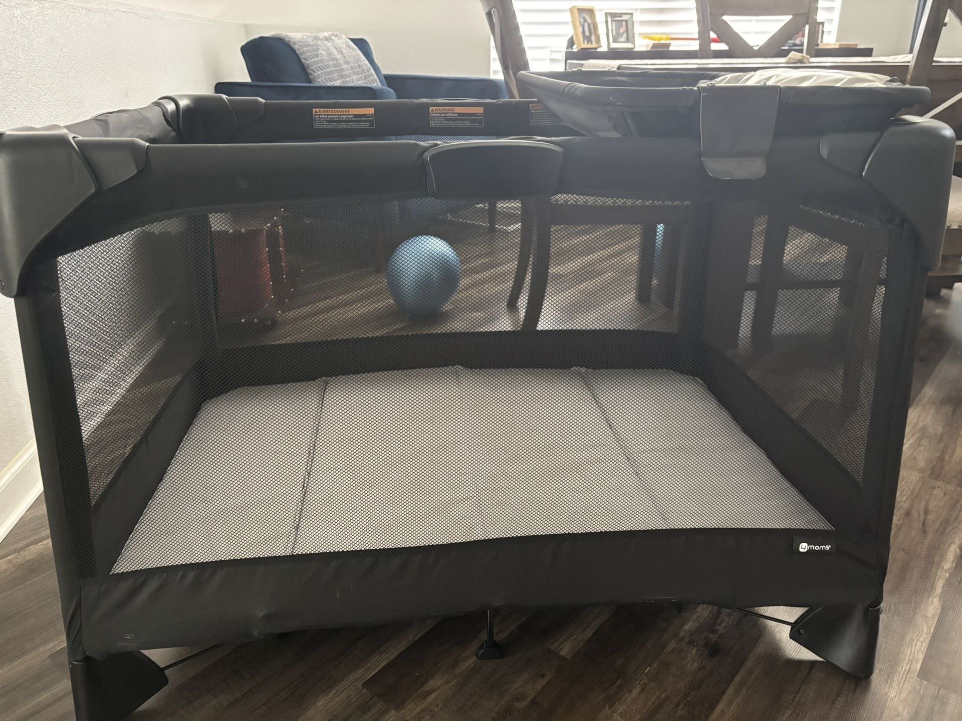 4moms Breeze Plus Playard