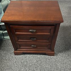 Bedroom End Tables With Power Cord