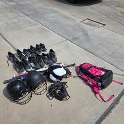 Basebal & Softball Equipment 