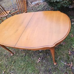 Oak Dinette Set Table W/ 6 Chairs