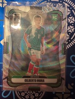 2026 Prizm World Cup Gilberto Mora Silver Wave Mexico Rookie RC México 290