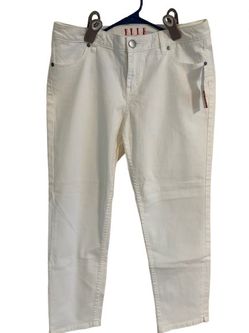 ELLE White Jeans with subtle embroidery design