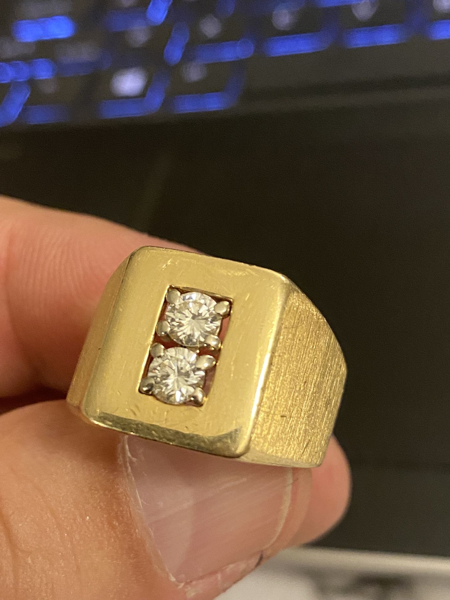 14k Gold - 10.4 grams  .50 Carat Total Diamond Weight 