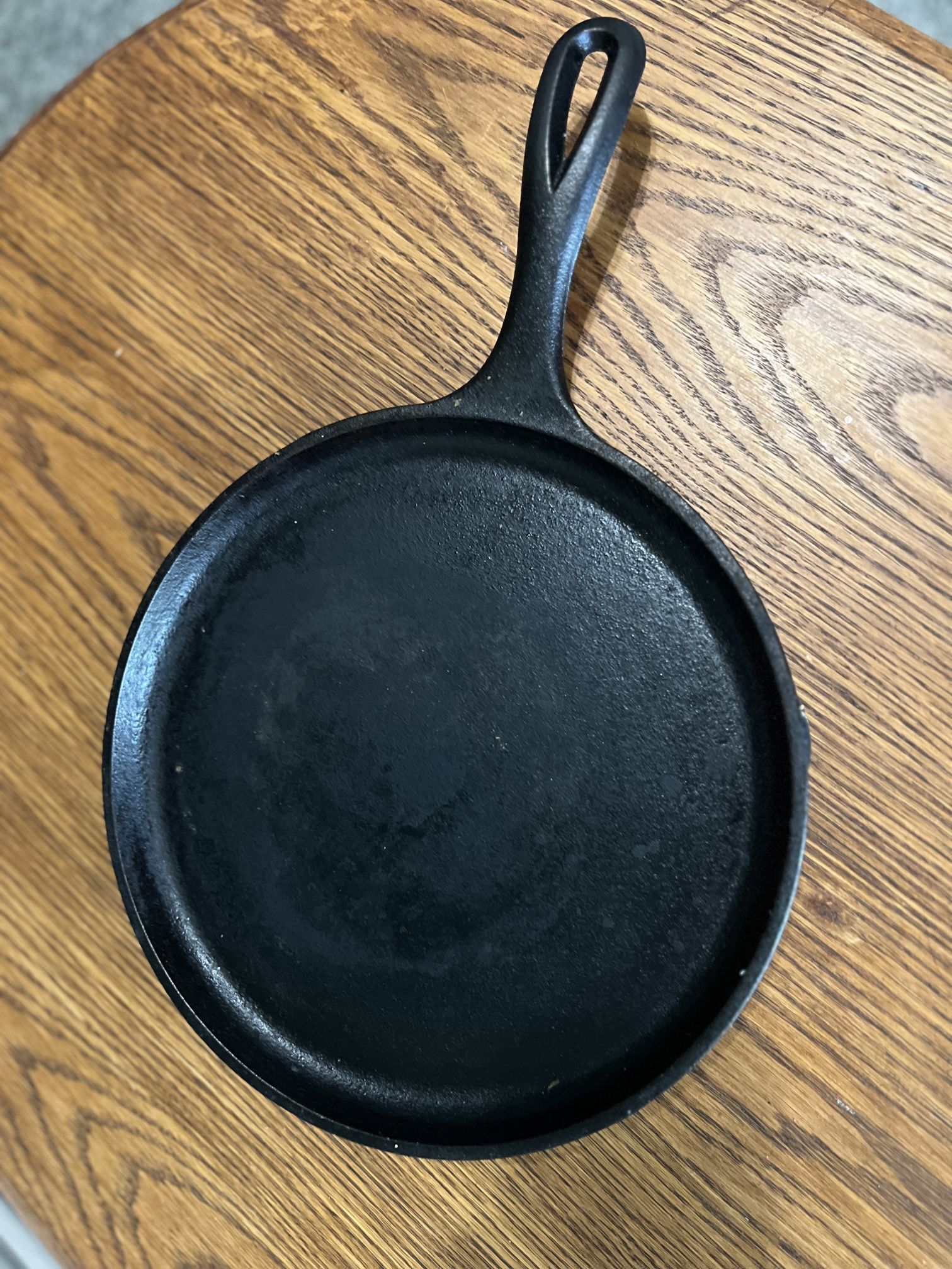 Lodge Round Cast iron Griddle