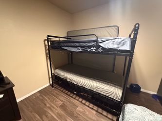 Bunk bed