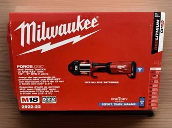 Milwaukee M18 FORCE LOGIC Press Tool with ONE-KEY, 1/2in.–2in. CTS Jaws(2922-22)