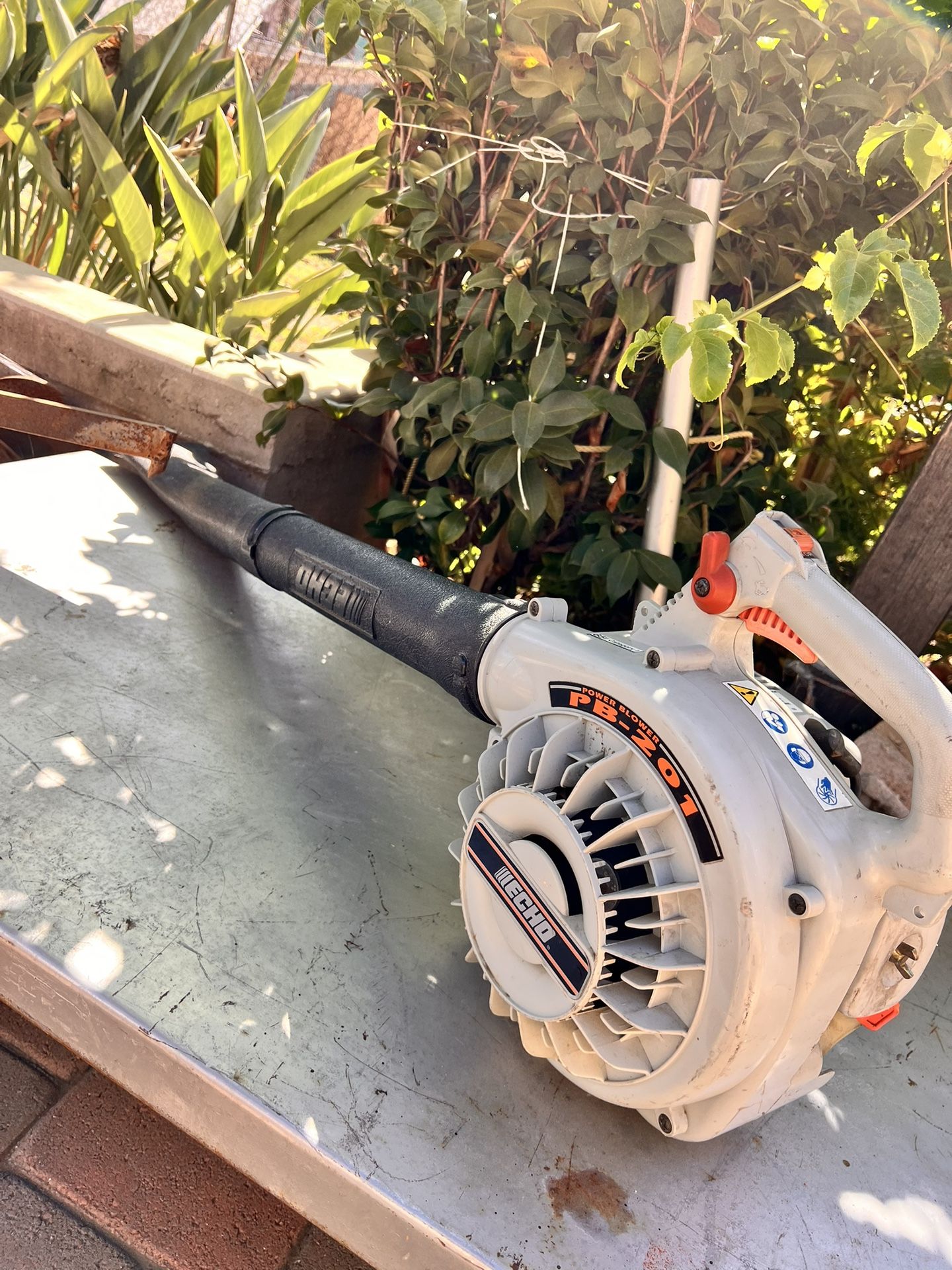 Echo PB201 Handheld Blower