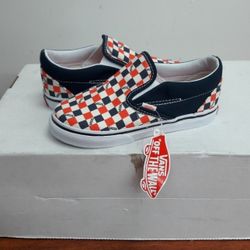 Vans Kids Sizes 4 + 4.5 + 5.5 c