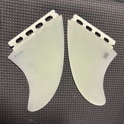 ***FCS2 And Futures Surfboard Fins:  Twin Fins, Plus Stabilizer