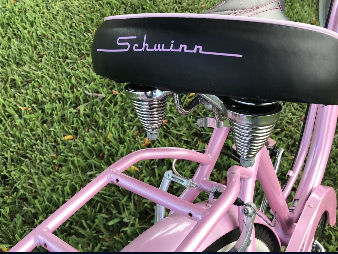 schwinn lulu beach cruiser