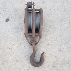 Antique Vintage Metal Pulley
