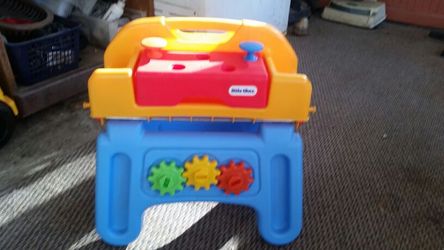 Little Tikes tool bench